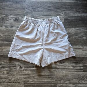 H&M Linen Blend High Waisted Shorts Size XS Beige Pull On Beachy Coastal BNWT